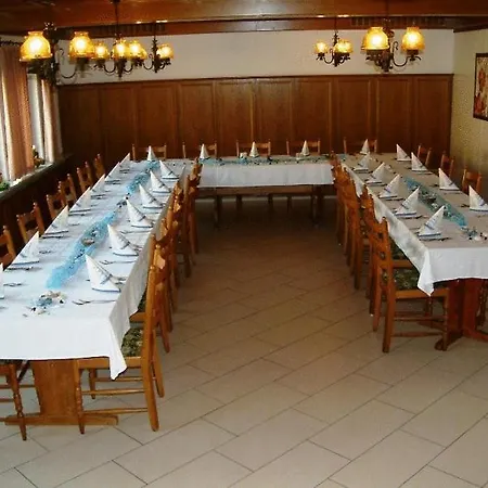 Gasthof Landgasthaus Kreuz Beim Tom Rastatt