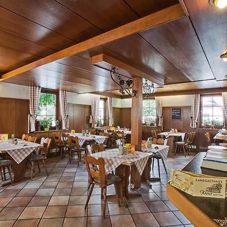 Landgasthaus Kreuz Beim Tom 2*